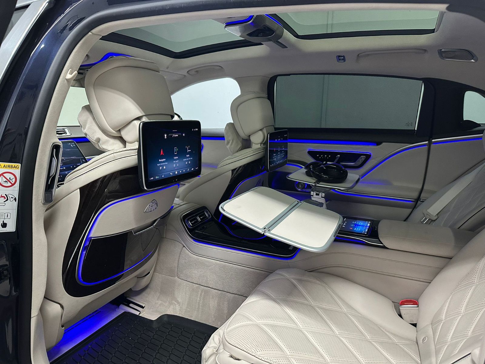Fahrzeugabbildung Mercedes-Benz S 680 Maybach 4MATIC *PANO*Klapptisch*FIRSTCLASS