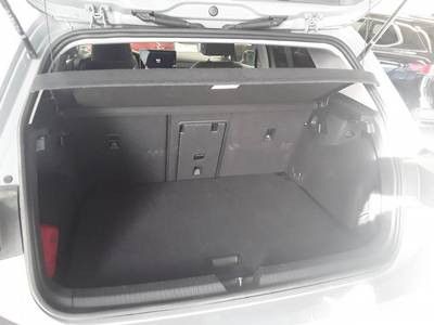 Volkswagen Golf - Bild 8