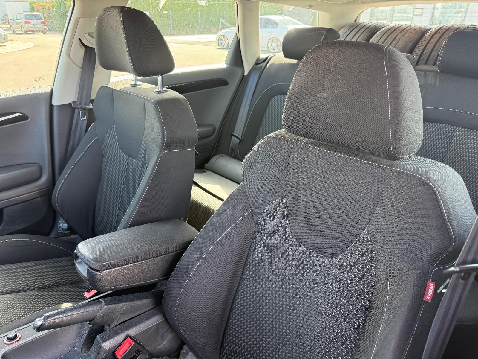 Seat Exeo 2009 — photo 15