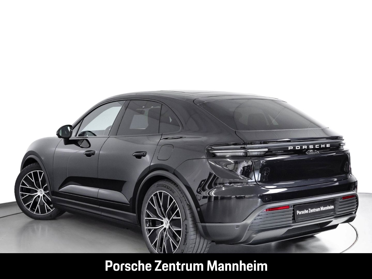 Porsche Macan - Bild 3