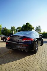 Mercedes-Benz C 300 AMG-line 9G LED 19-8fach Navi Leder AHK - Mercedes-Benz C 300 mit Benzin-Antrieb