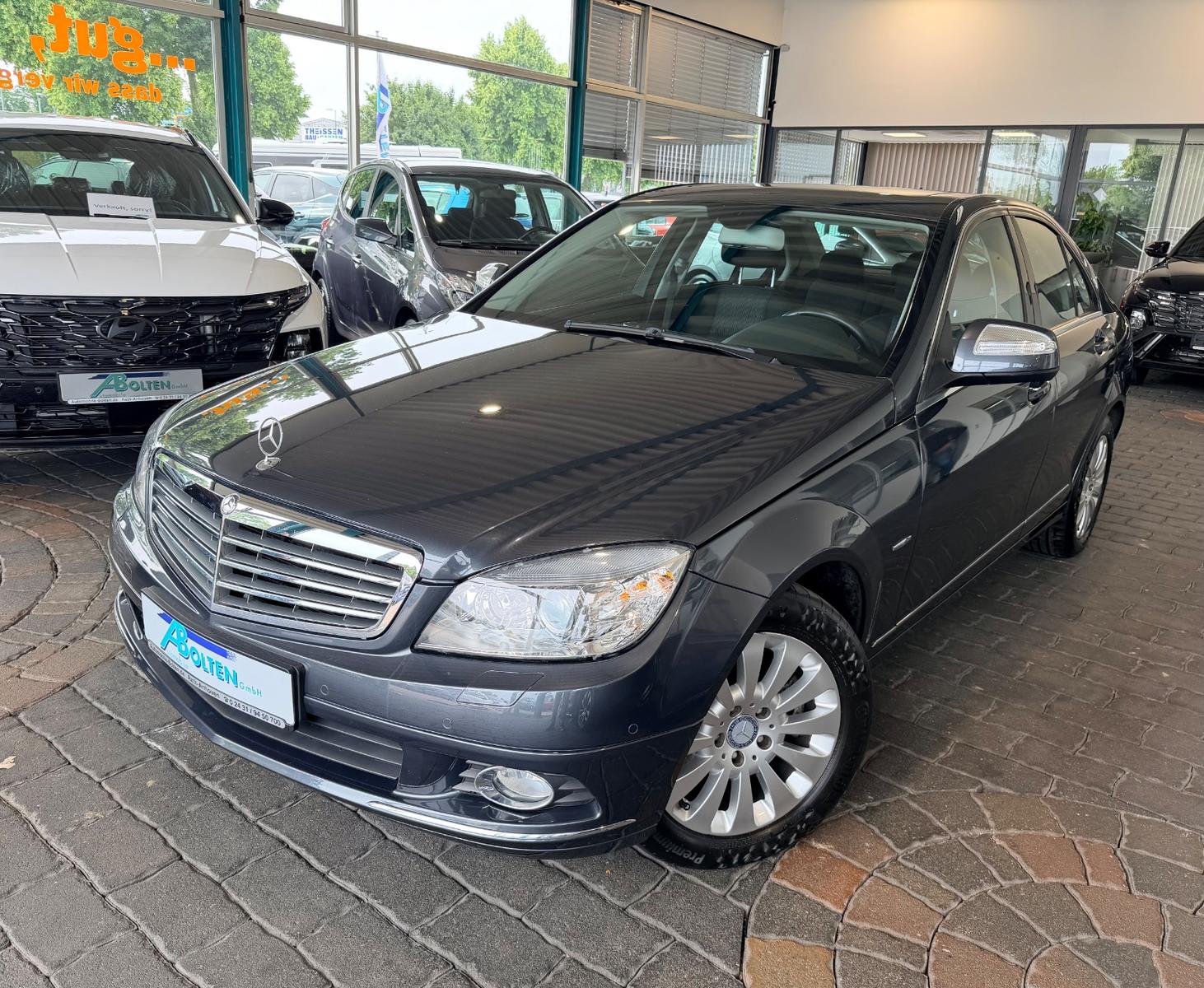 Mercedes-Benz C 200 K Lim. Autom. ELEGANCE 2.Hand-SCHECKHEFT!