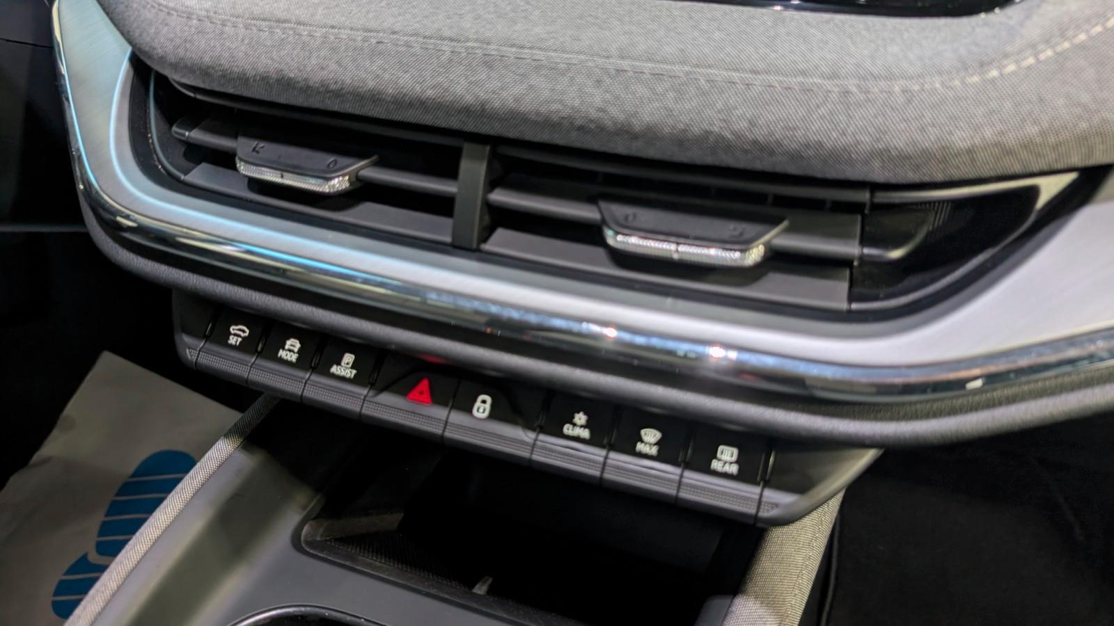 Skoda Enyaq 80 Loft KAM*LANE*SHZ*19"
