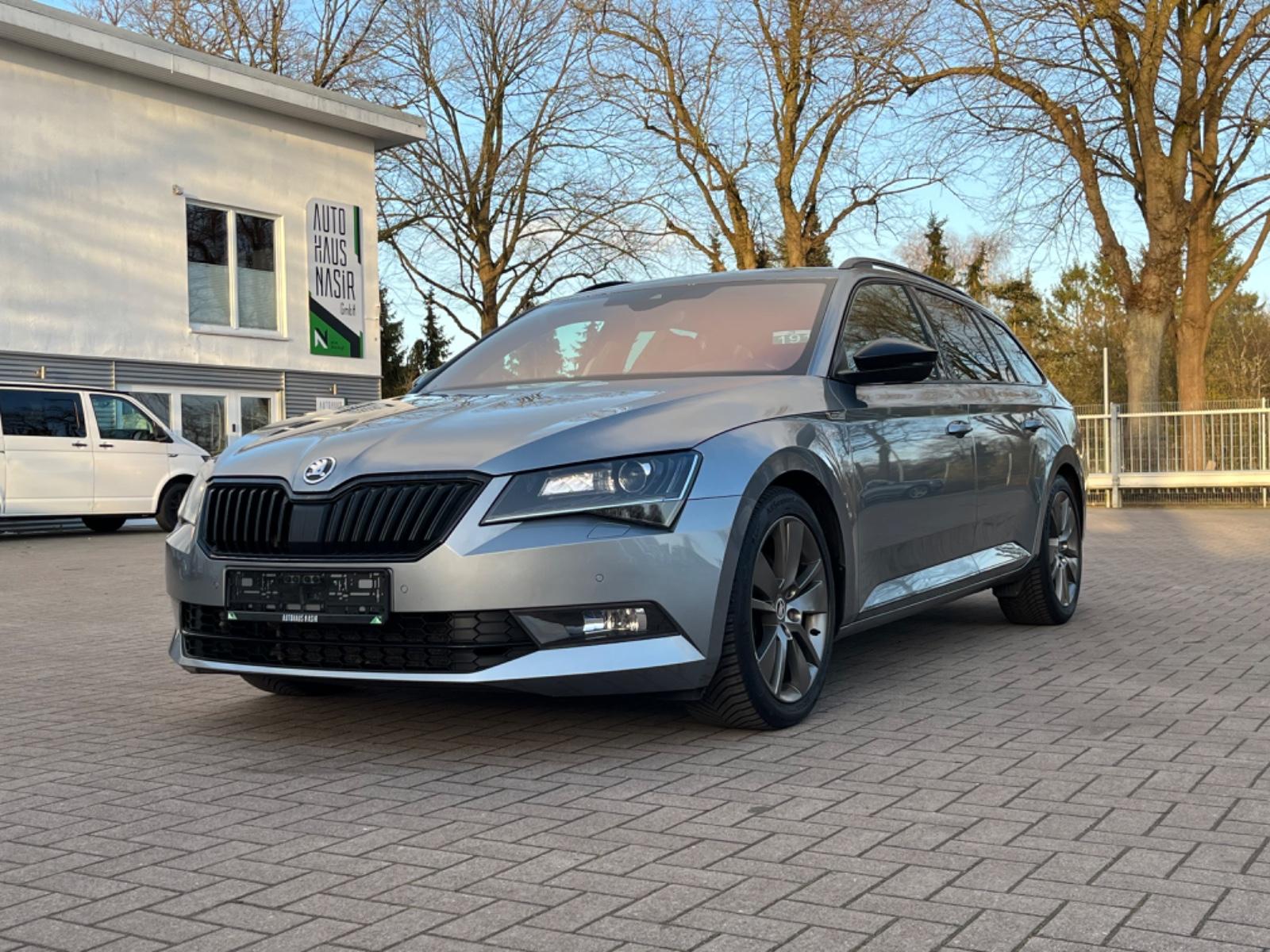 Skoda Superb Combi 2.0 TDI Sportline/ACC/DSG/CARBON/