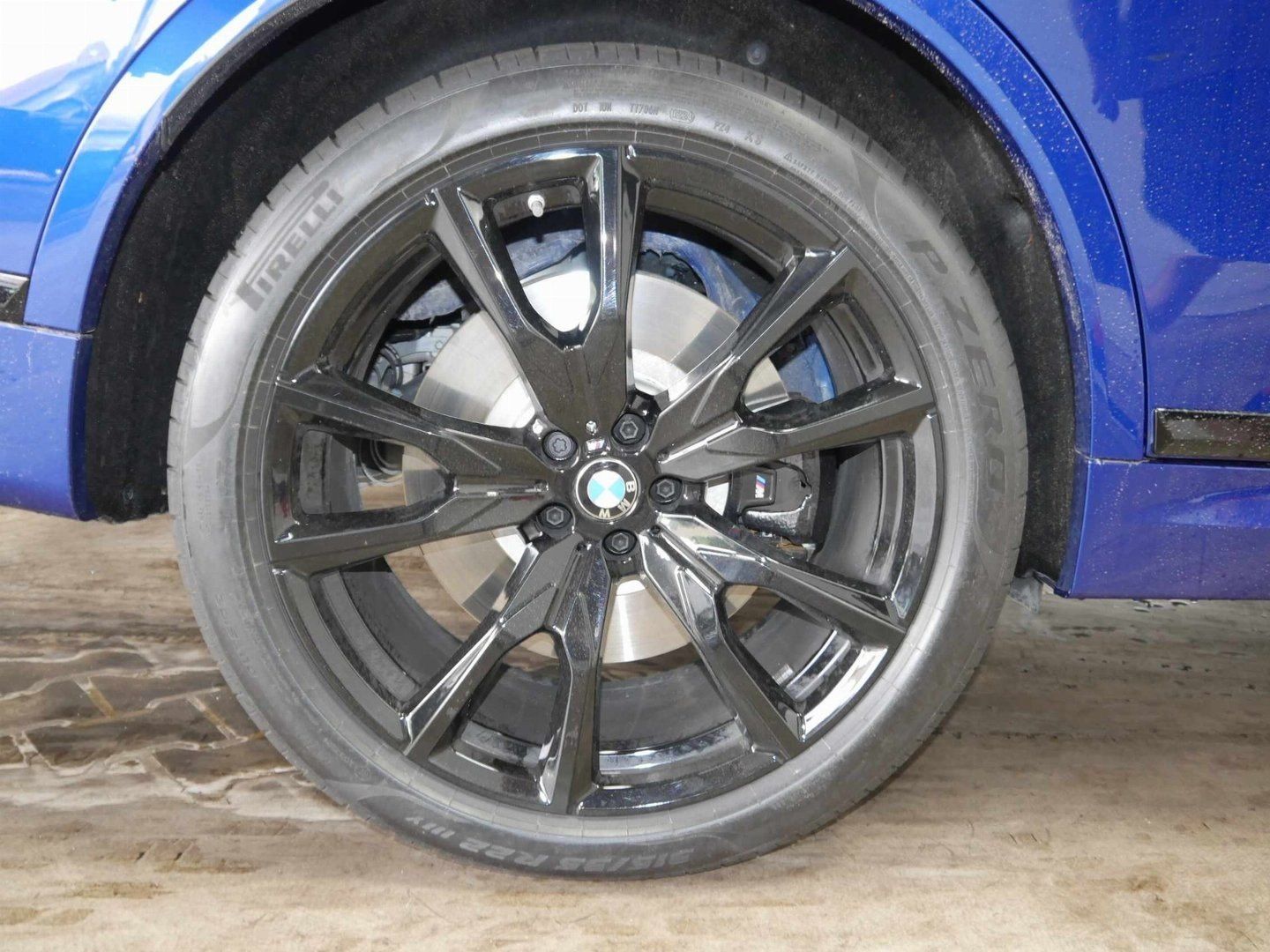 Fahrzeugabbildung BMW X7 M60i Panorama Glasdach Sky-Lounge | Sitzbelüf