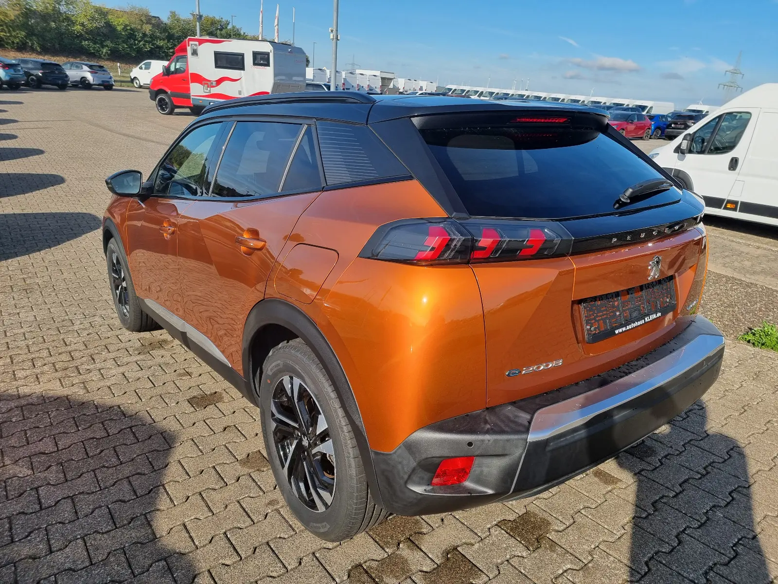 Peugeot e-2008 GT-Line -KLIMA-NAVI-CARPLAY-SHZ-CAM-LEDER
