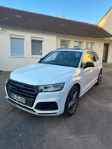 Audi SQ5 3.0 TFSI tiptronic quattro  - Audi SQ5 Gebrauchtwagen in Stuttgart