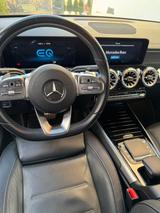 Mercedes-Benz EQB 300 4MATIC - AMG Line | Vollausstattung  - Mercedes-Benz EQB von privat