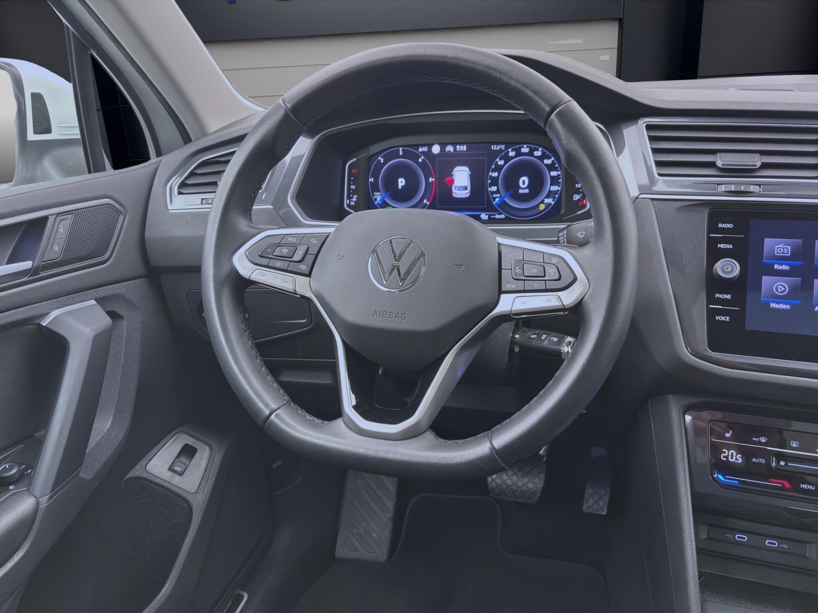 Volkswagen Tiguan - Bild 11