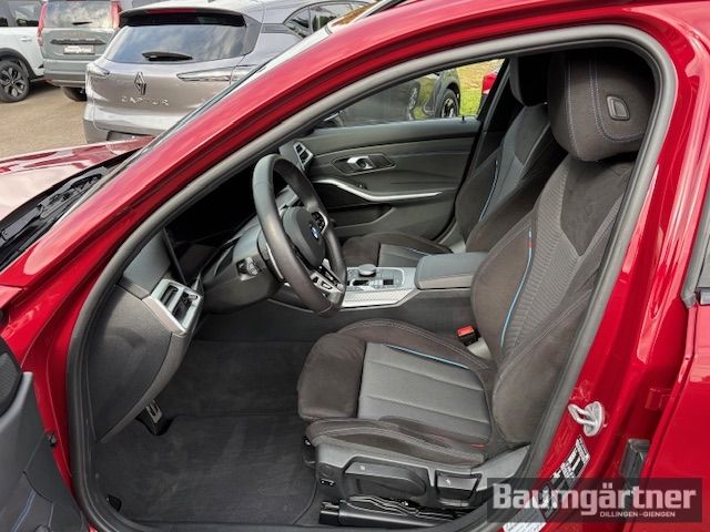 Fahrzeugabbildung BMW 330 i xDrive M-Sport Touring Kamera/ACC/Sitzh.