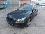 BMW Touring 530i xDrive - BMW 530 aus 2007: 530i