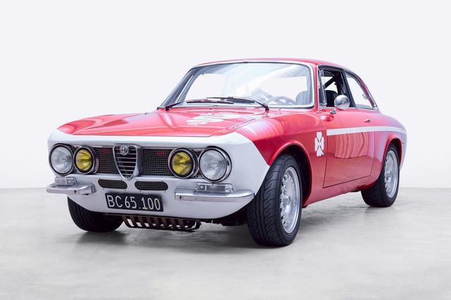 Alfa Romeo JuniorGT 1300 Junior ( GTA Replica)