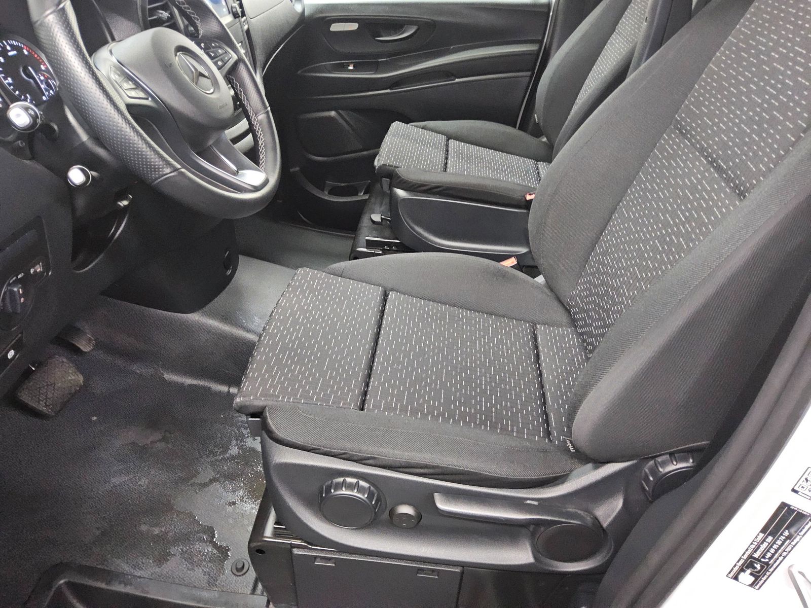 Mercedes-Benz Vito CDI Tourer Pro extralang 8-Sitze Navi RFK foto 8