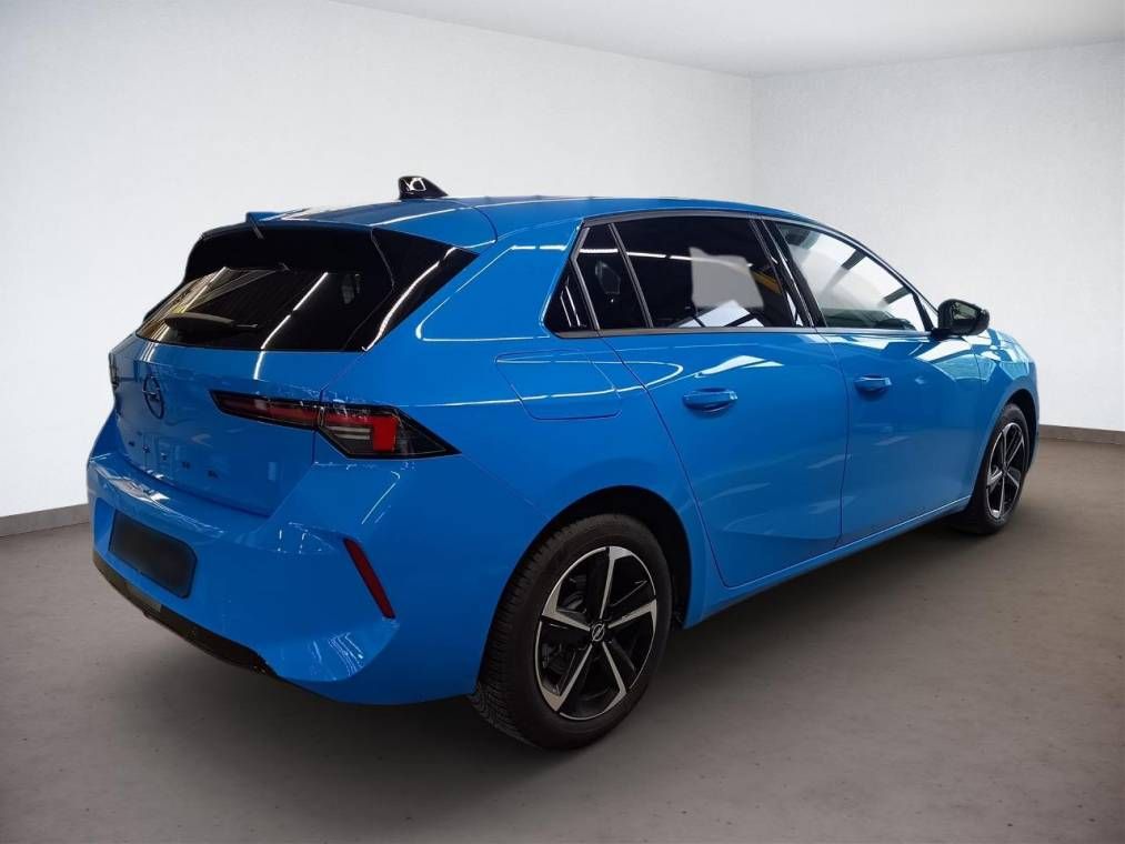 Fahrzeugabbildung Opel Astra L 1.2 Turbo Lim. 5-trg. GS