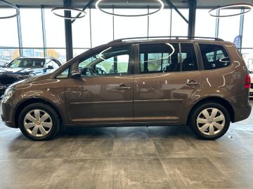 MYAUTOCENTER – Gebraucht- und Jahreswagen mit Werkstattservice in Pfaffenhofen Volkswagen Touran Comfortline *7-Sitzer*Freisprech*Klima*