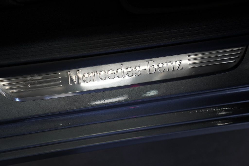 Mercedes Benz E 220
