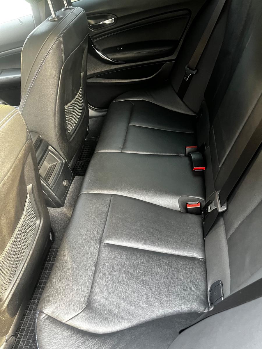 BMW 120i Edition M Sport Shadow Line