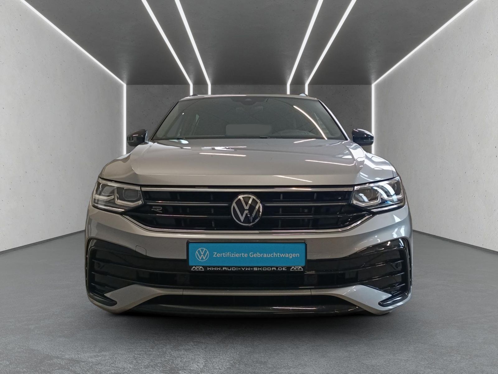 Volkswagen Tiguan Allspace 2.0 TDI R-Line 4M DSG AHK Matrix foto 5