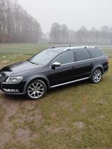 Volkswagen Passat Alltrack 2.0 TDI DSG 4MOT 130kW Alltr... - gebrauchte VW Passat Alltrack aus dem Jahr 2013
