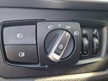 BMW 318i Touring M-Sport Shadow LED+Navi+SHZ+ACC+LM