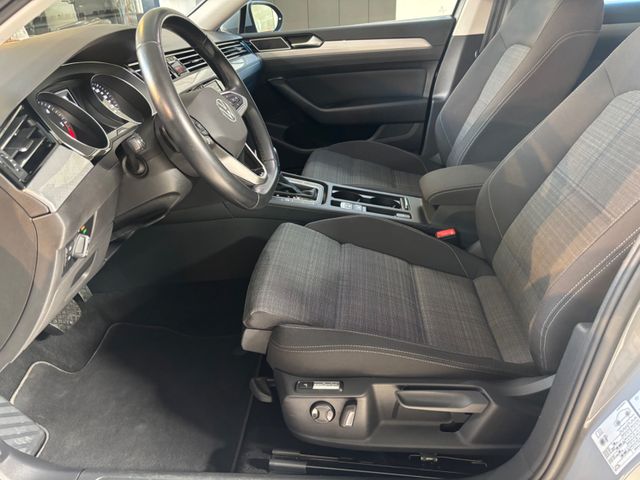 Passat Variant 2.0 TDI *LED*APP*DAB*NAVI*