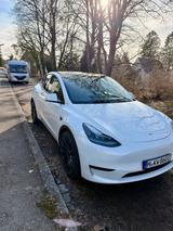 Tesla Model Y Performance Dual Motor AWD Performance - Tesla Model Y in München