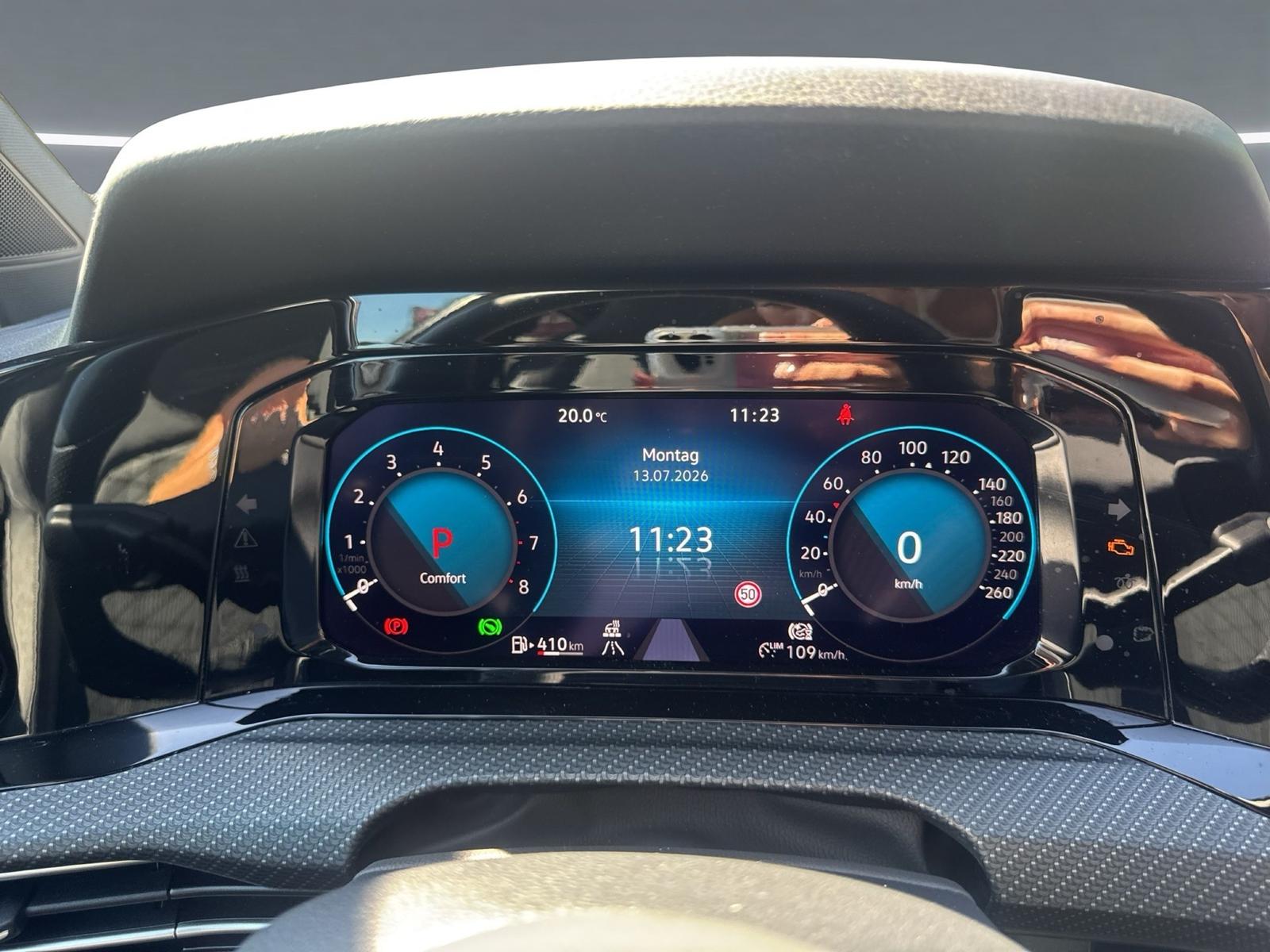 Volkswagen Golf VIII 2.0 TSI R-Line LED KAMERA NAVI SHZ 17", миниатюра 10