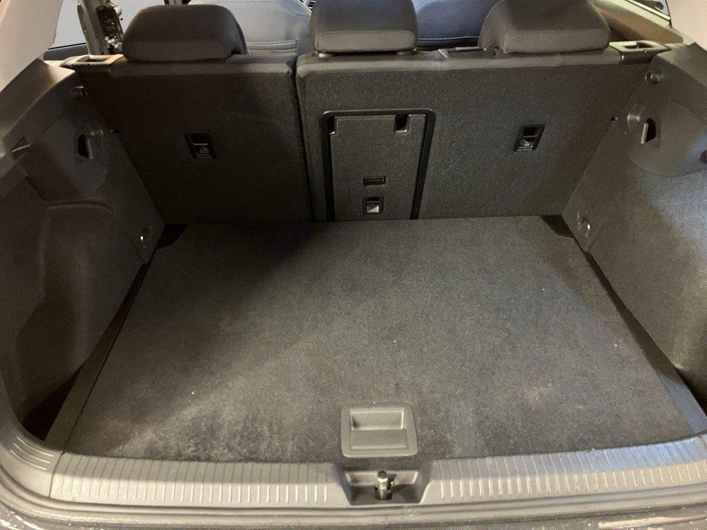 Volkswagen Golf VIII 2.0 TSI 4Motion DSG Style ACC Kamera, миниатюра 15