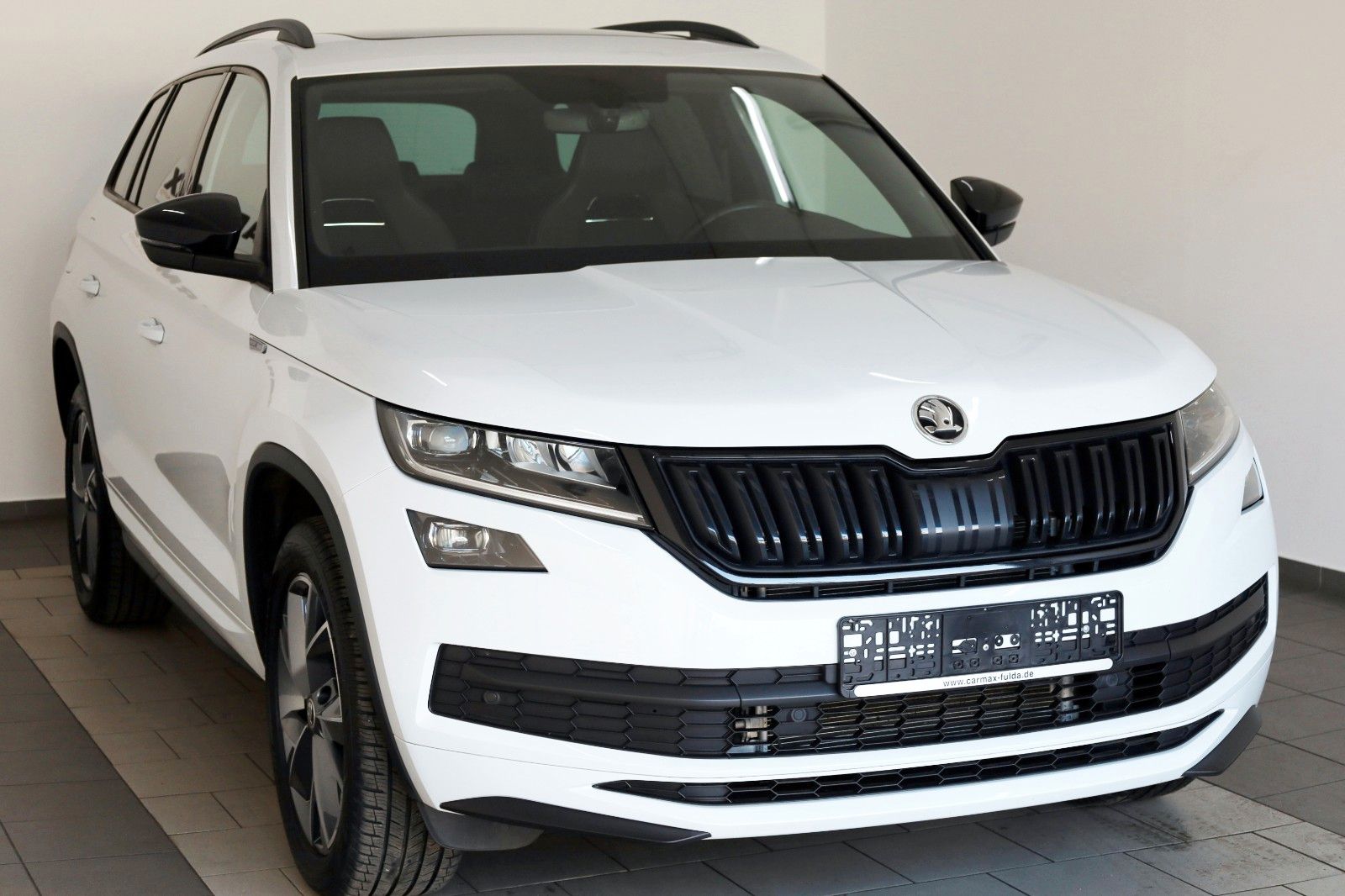 Fahrzeugabbildung SKODA Kodiaq Sportline 4x4 Leder,Navi,LED,PanDach,ACC