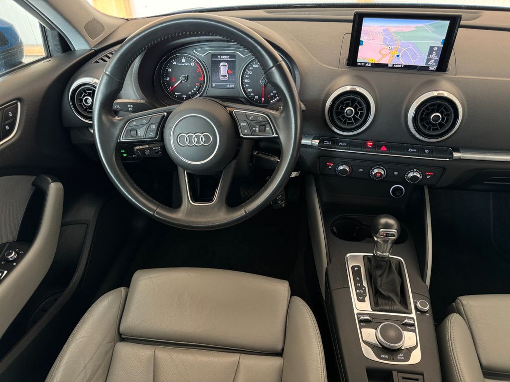 Audi A3 2.0 TFSI S tronic quattro,1Hand,ACC,RFK,Leder