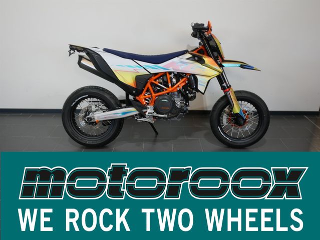 KTM 690 SMC R Modell 2023 | motoroox Edition mit