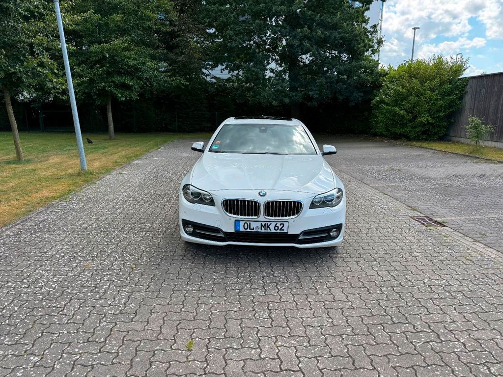 Image of BMW 520