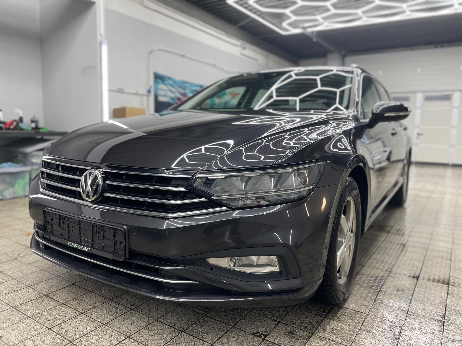 Volkswagen Passat Variant Business Leder Automatik 1.Hand
