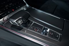AUDI RS6 Avant 4.0 TFSI*Matrix*B&O*Dynamik*Keramik22"
