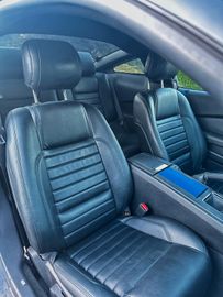 Ford Mustang - 5