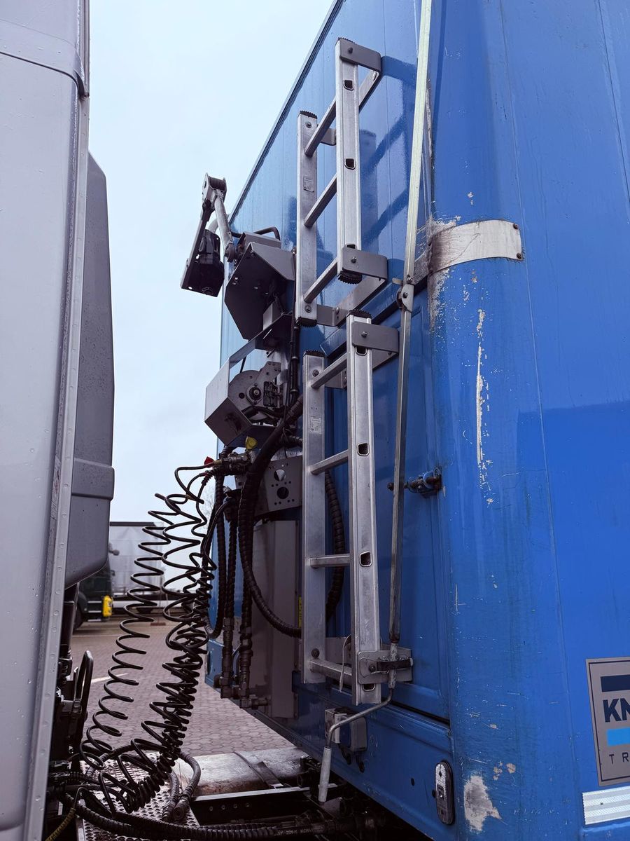 Fahrzeugabbildung Knapen K100 Schubboden 92m³  elektr. Verdeck 10mm Boden