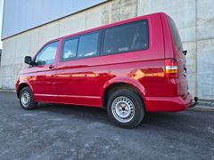 VW T5 Caravelle 9 Sitzer 1.9TDI 105PS AHK HU NEU!! VW T5 Caravelle 9 Sitzer 1.9TDI 105PS AHK HU NEU!!