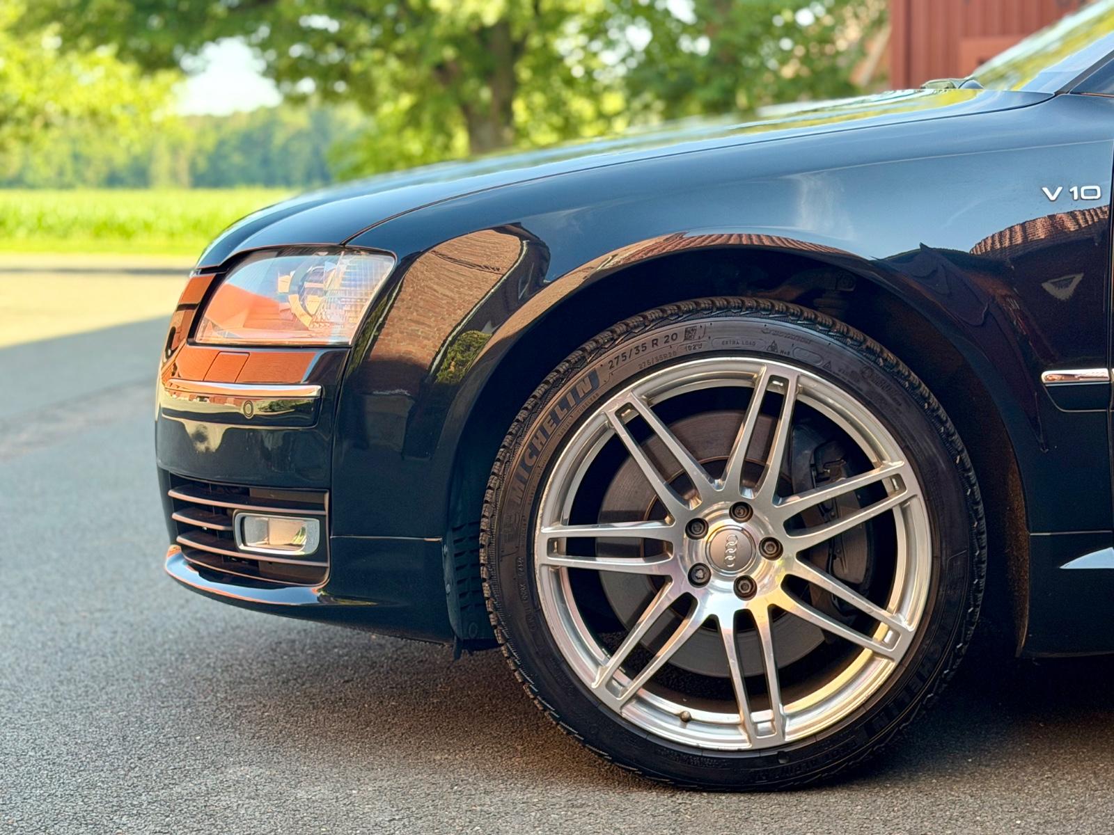 AUDI S8 5.2 QUATTRO V10 450ch - BVA - BANG & OLUFSEN - TOIT PANORAMIQUE - CAMÉRA DE RECUL - JANTES 20"