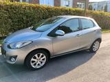 Mazda 2  Benzin  1,3  55kw - Mazda aus 2012: Mazda3
