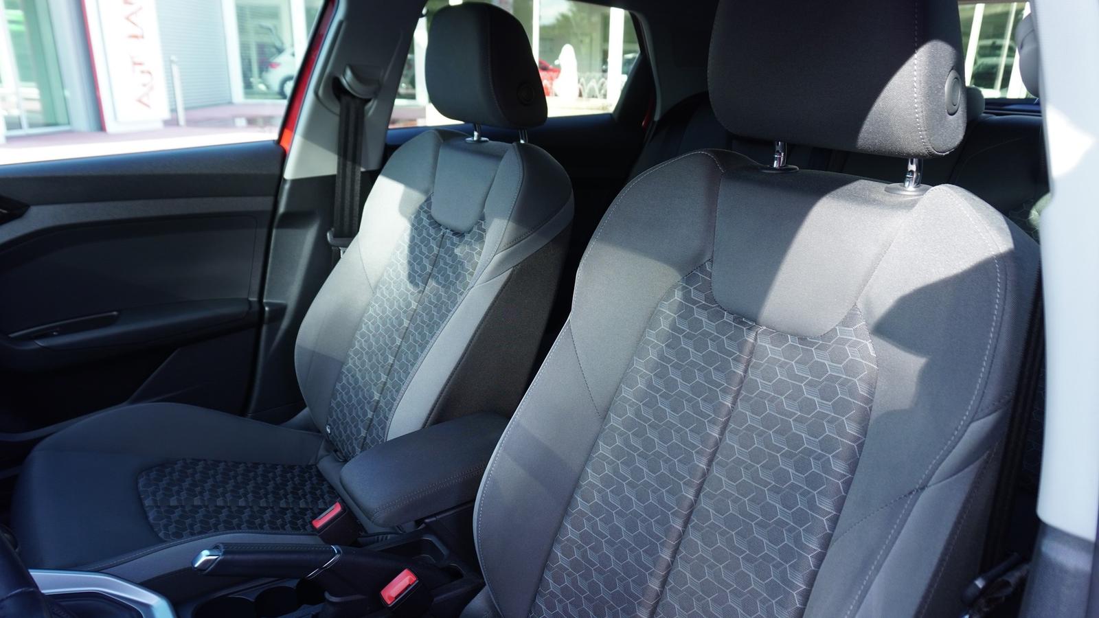 Audi A1 Sportback 40 2.0 TFSI S line LED App-Connect