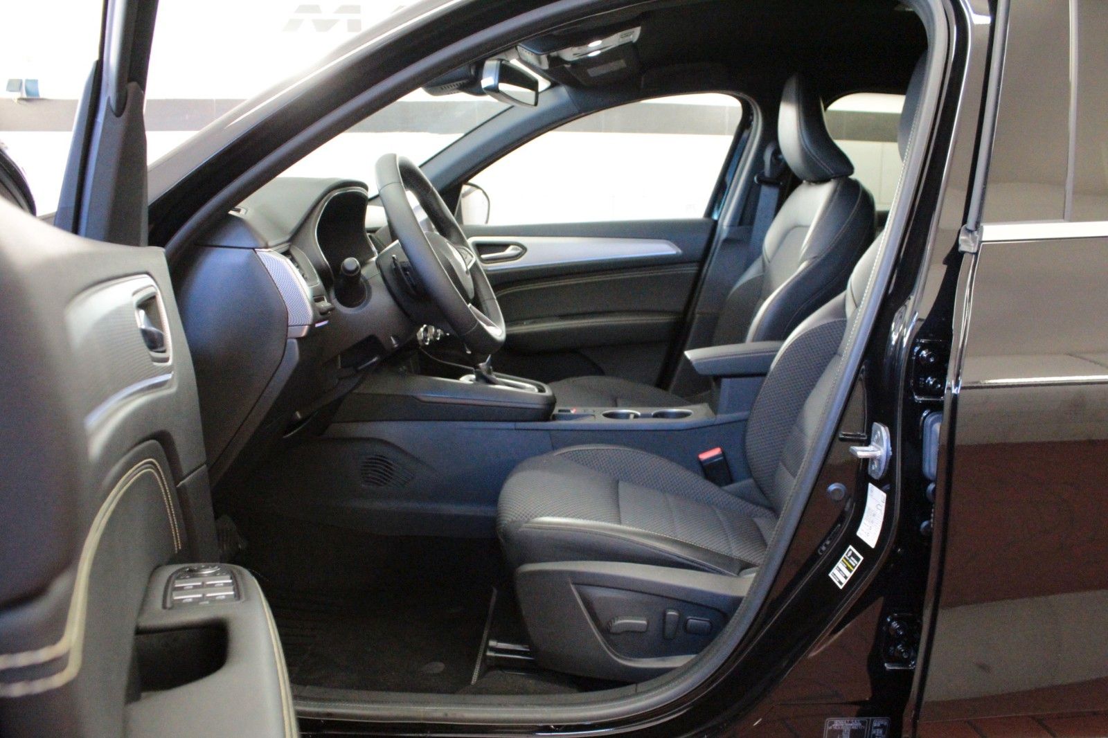 Fahrzeugabbildung Renault Arkana Mild Hybrid 140 EDC Techno*Winterpaket*