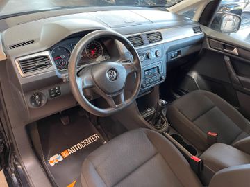 MYAUTOCENTER – Gebraucht- und Jahreswagen mit Werkstattservice in Pfaffenhofen Volkswagen Caddy PKW Maxi BMT*Klima*Radio*7Sitze*