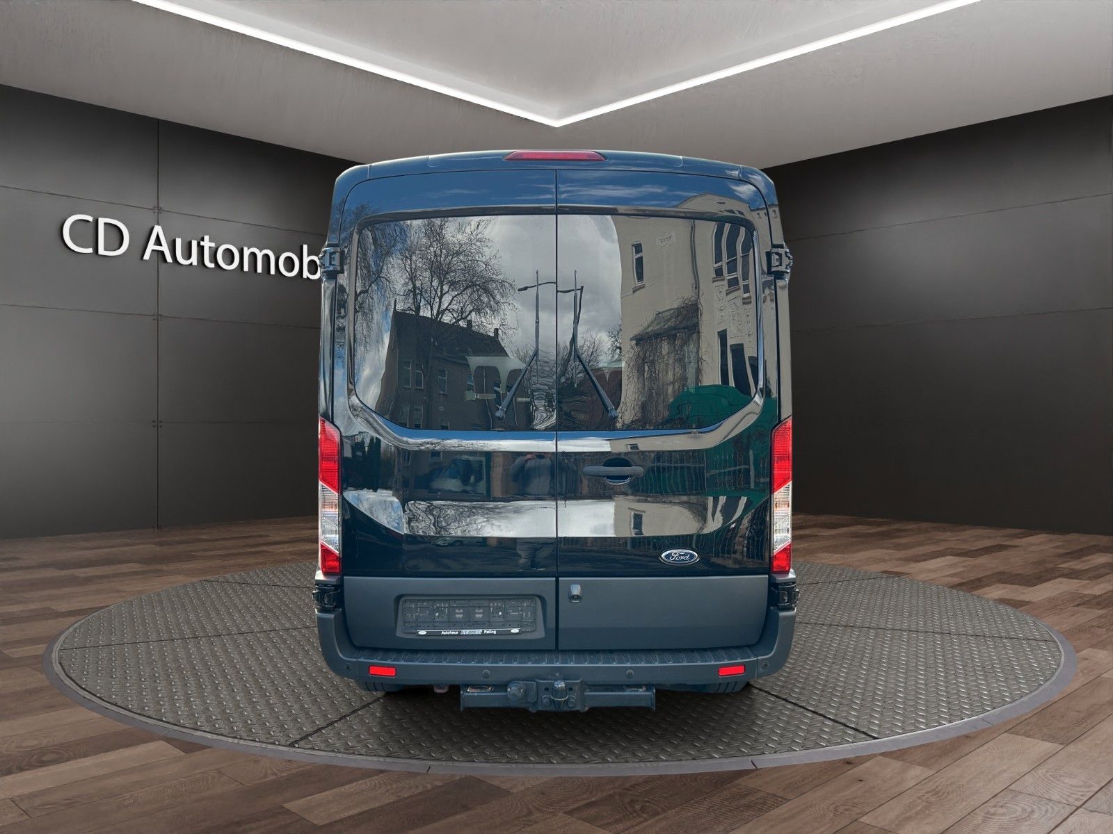 Fahrzeugabbildung Ford Transit 350 L2 Trend 9 Sitzer/Kamara/Automtik/