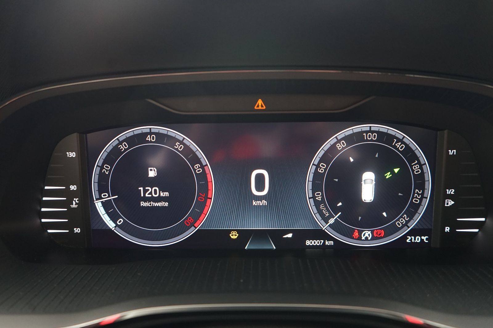 Skoda Octavia Combi 1.5 TSI First Edition LED Navi PDC foto 18