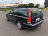 Volvo V70 2.4 T Rostfrei Werkstattgepflegt 2Hand AHK - Volvo V70 mit Benzin-Antrieb: R
