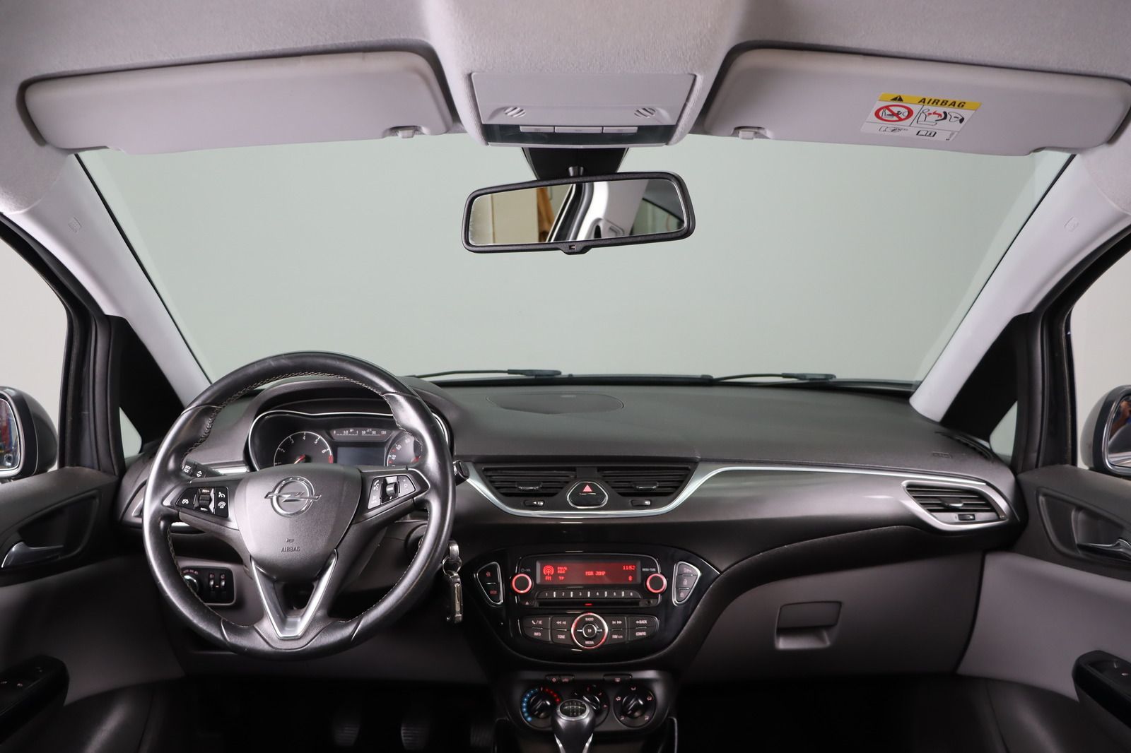 Fahrzeugabbildung Opel Corsa E * Sitzhzg. * Klima * PDC * HU/AU neu