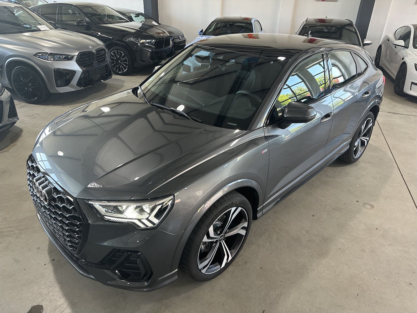 Fahrzeugabbildung Audi Q3 Sportback S line 35tdi Quatt/Pano/Matrix/20/