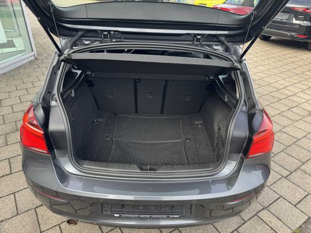 BMW 116d Advantage NaviLED