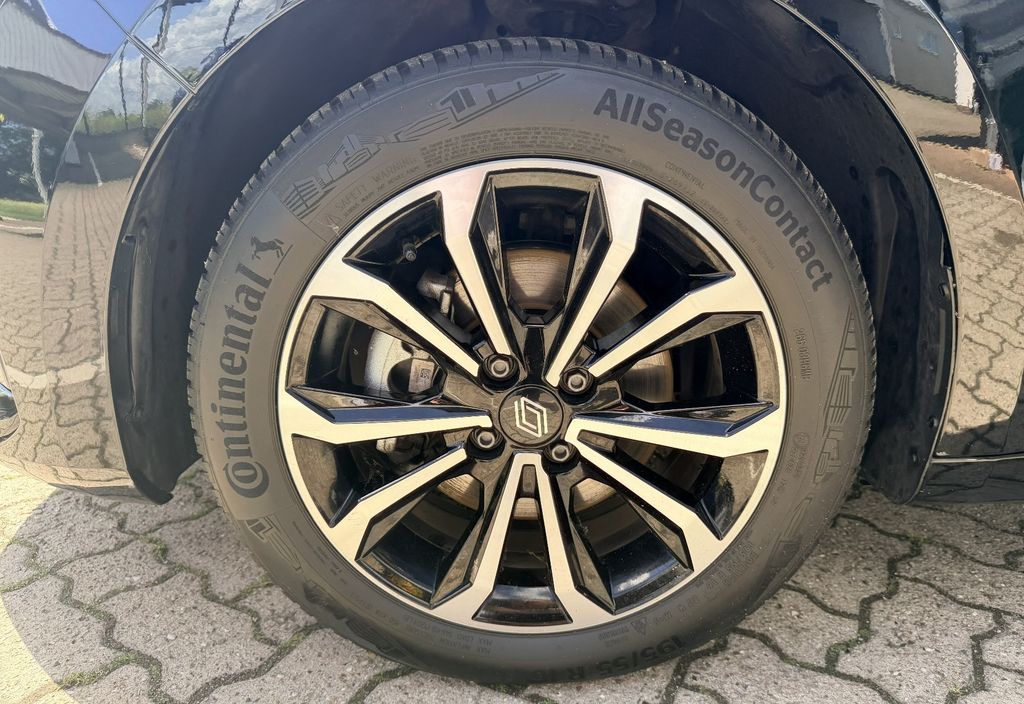 RENAULT Clio - Bild 9