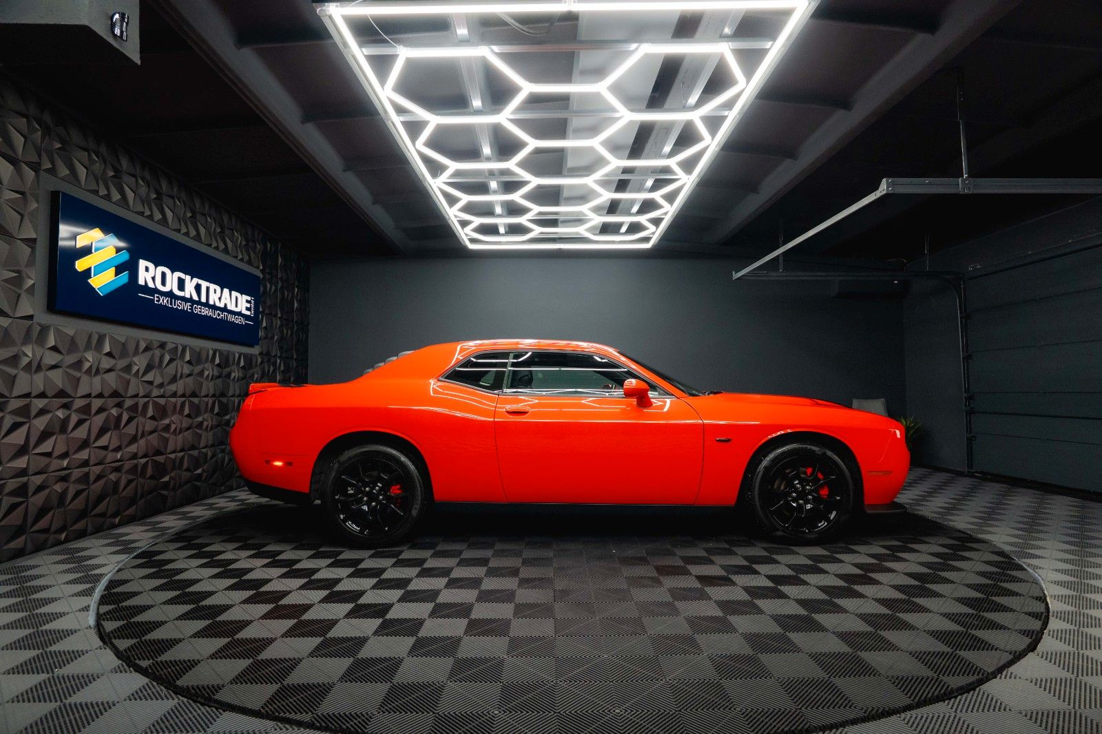 Fahrzeugabbildung Dodge Challenger 3.6 V6 4x4 GT SRT Styling *LED*19%*